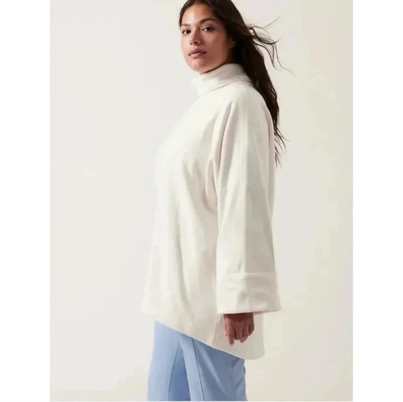 Athleta Very Soft Cozy Karma Funnel Neck Kangaroo Pockets White Sweatshirt(XL) - Picture 4 of 11